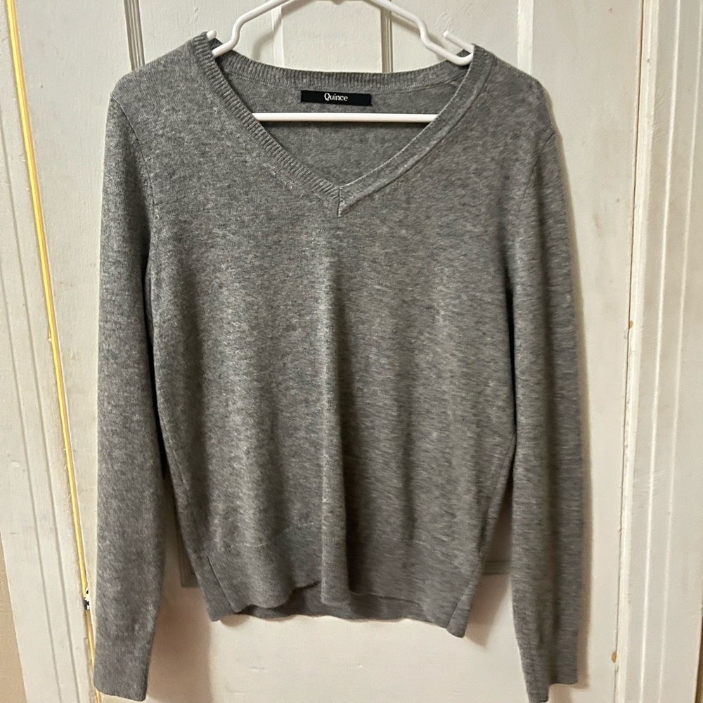 QUINCE CASHMERE SWEATER 🎀